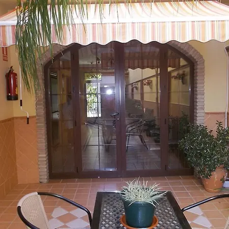 Hostal Monteolivos-3